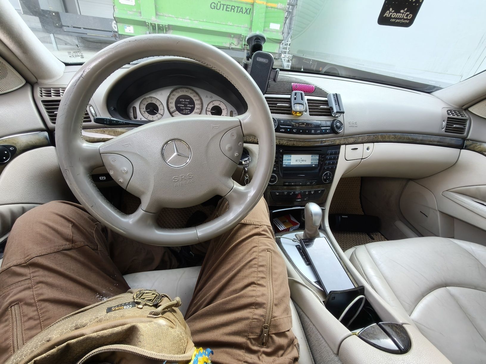 W211 e320 mercedes