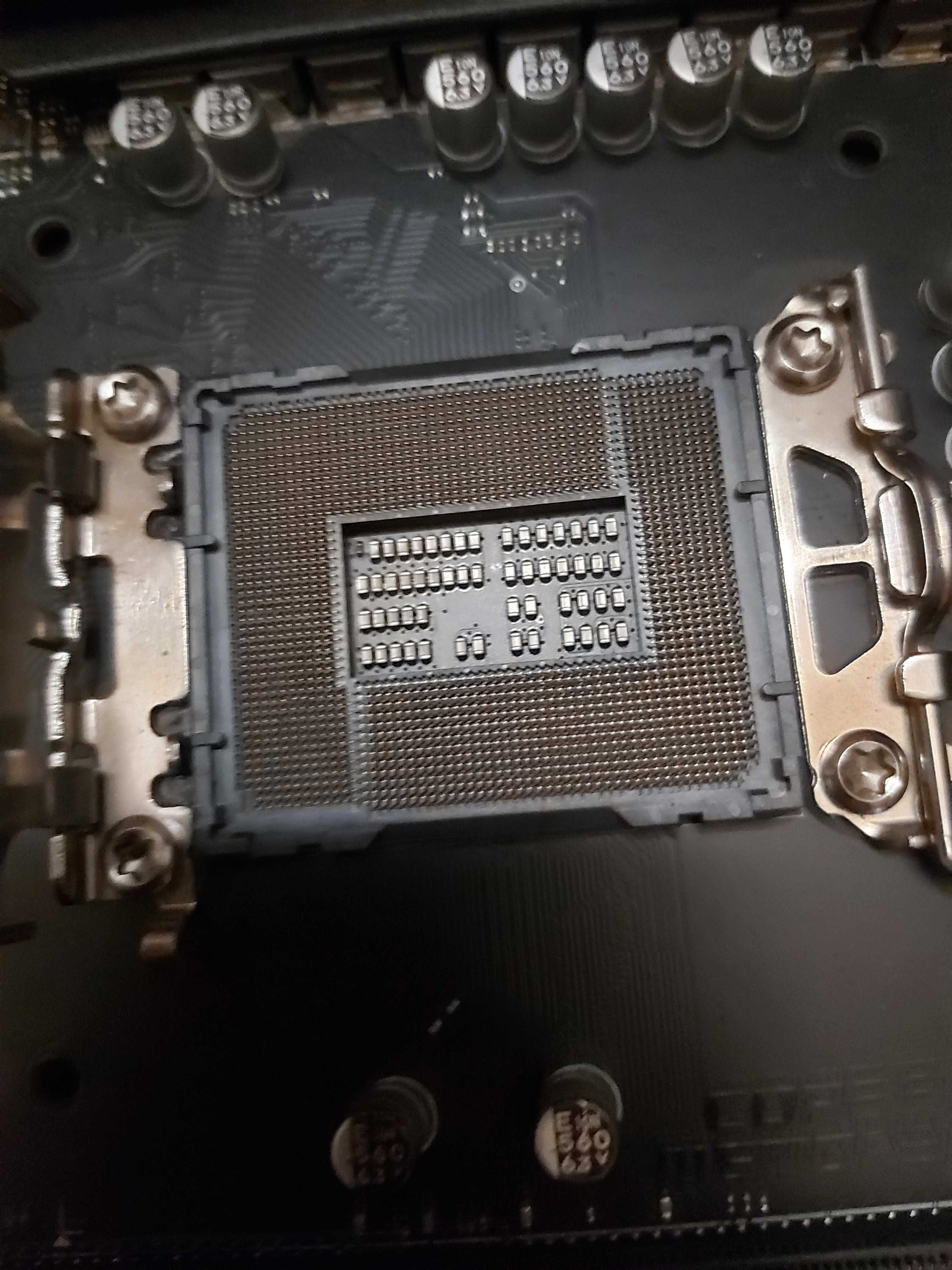 Плата MSI MAG Z690 Tomahawk