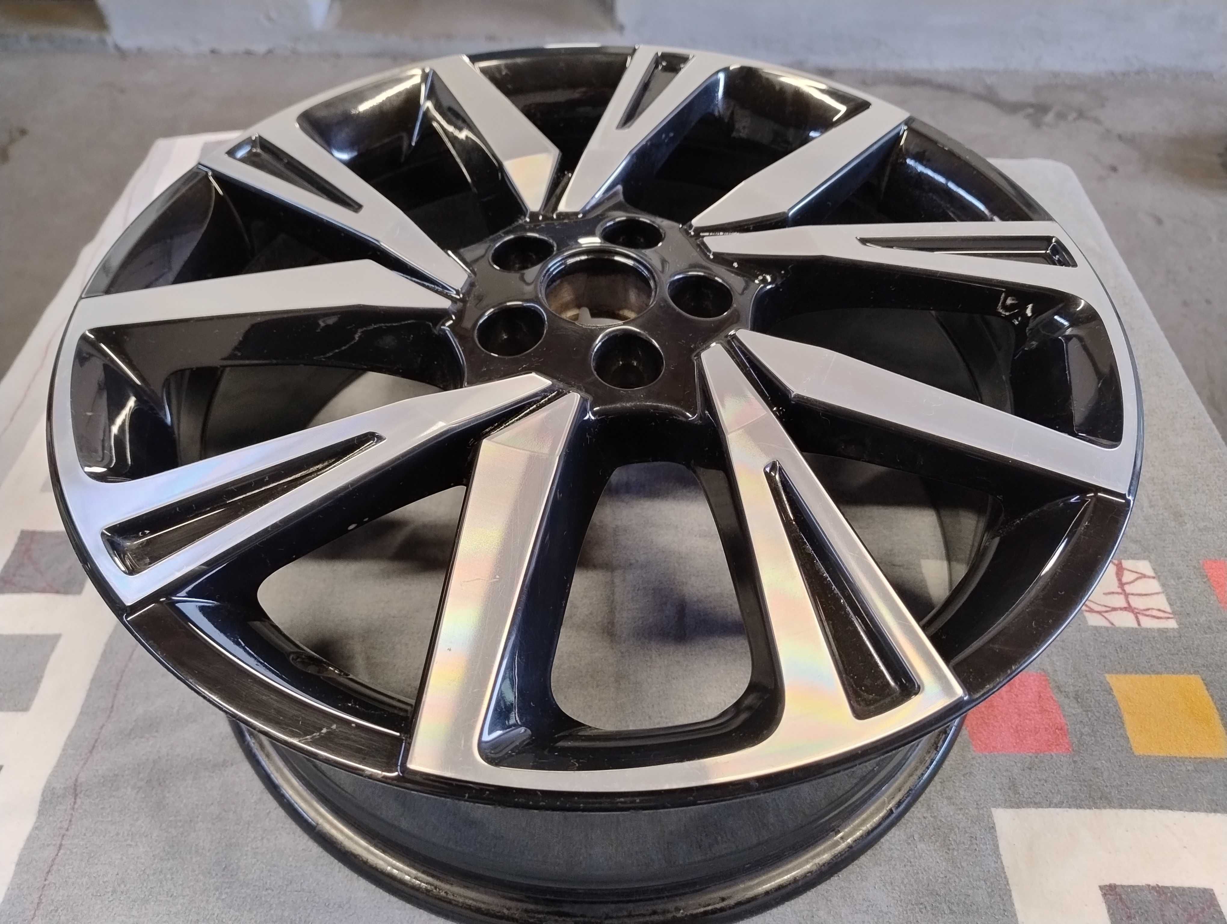 Seat 5x100 ET47 7J ø57,1 18" Oryginał Sztuka