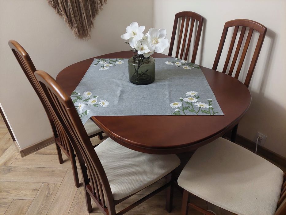 Stół stary, drewniany