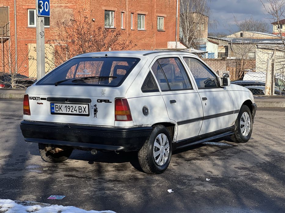 Продам Opel Kadett