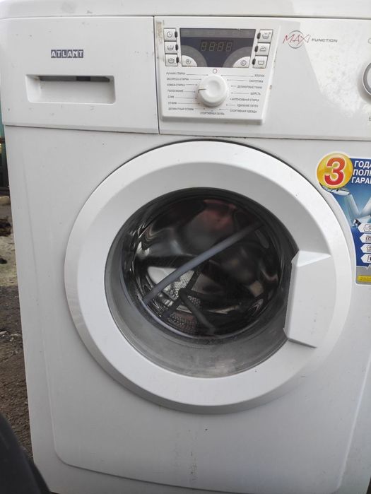 Продам тумбочку під телевізор