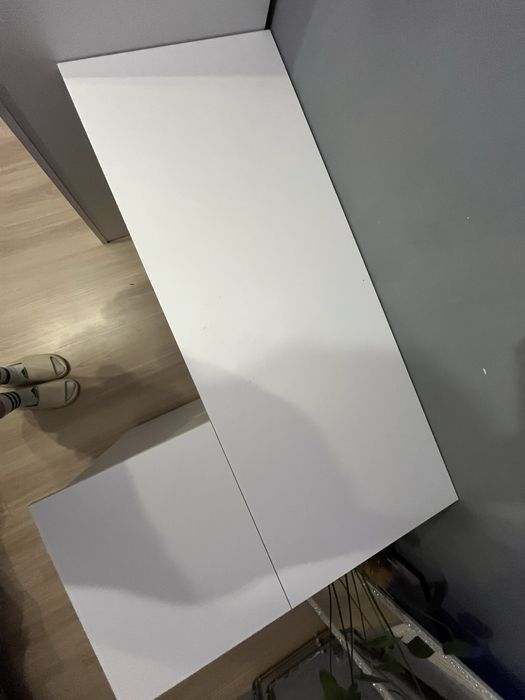 Biurko narożne z szafkami