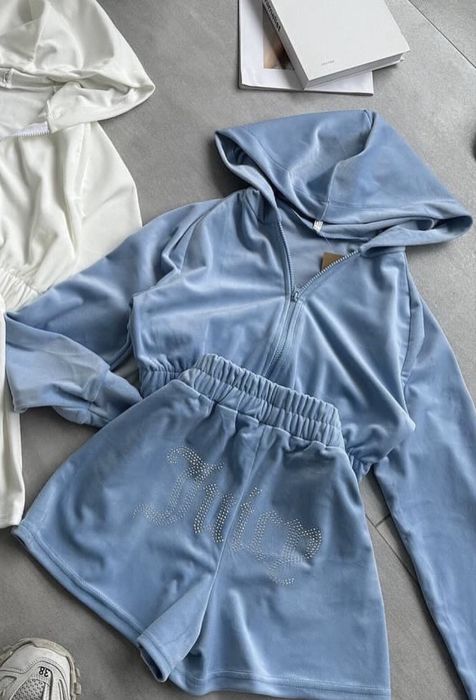 новый велюровый костюм juicy