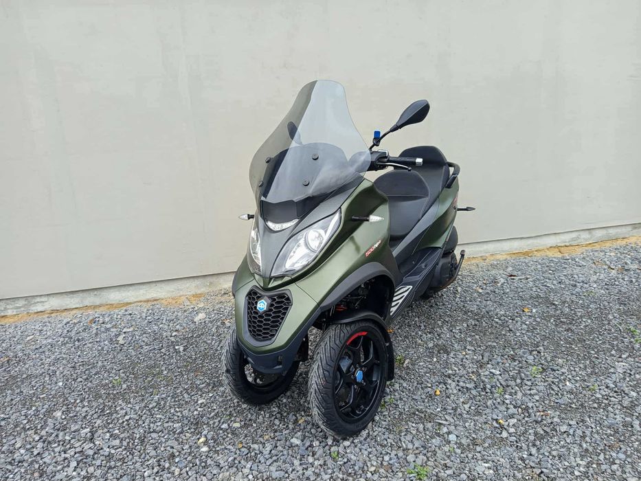 PIAGGIO MP3 500 HPE z 2018 roku L5E KAT.B