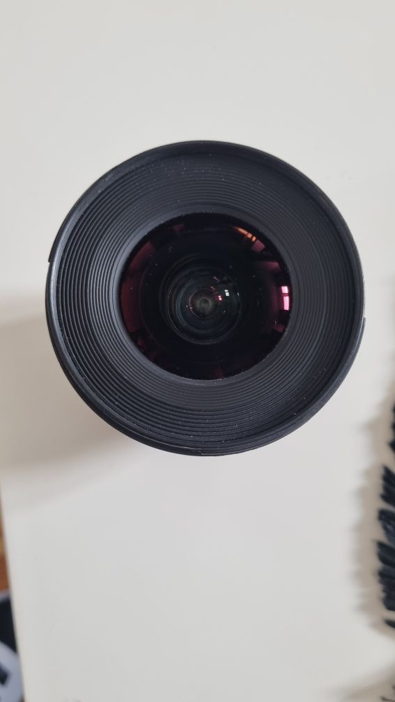 Obiektyw sigma DC HSM 10-20 szerokokątny