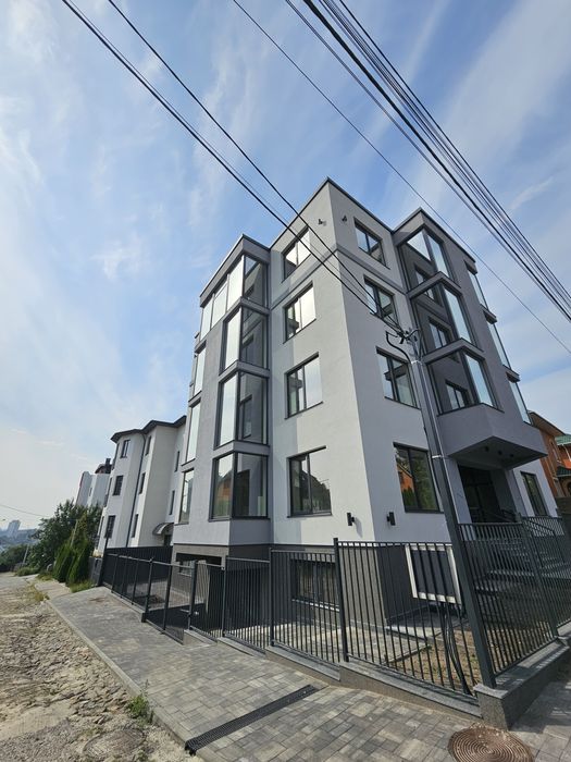 Продам осз,будинок Печерськ 1000м2.