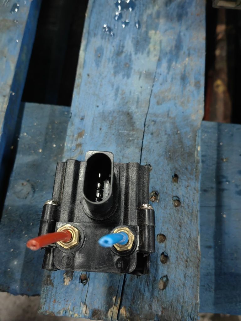 válvula compressor de suspensão Bmw f11