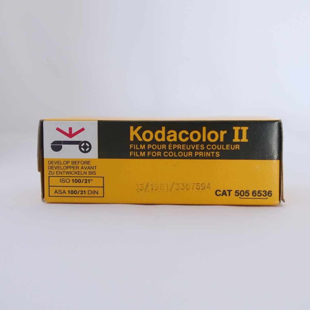 Pack Kodak Instamatic 133-X (caixa original, rolo e acessórios)