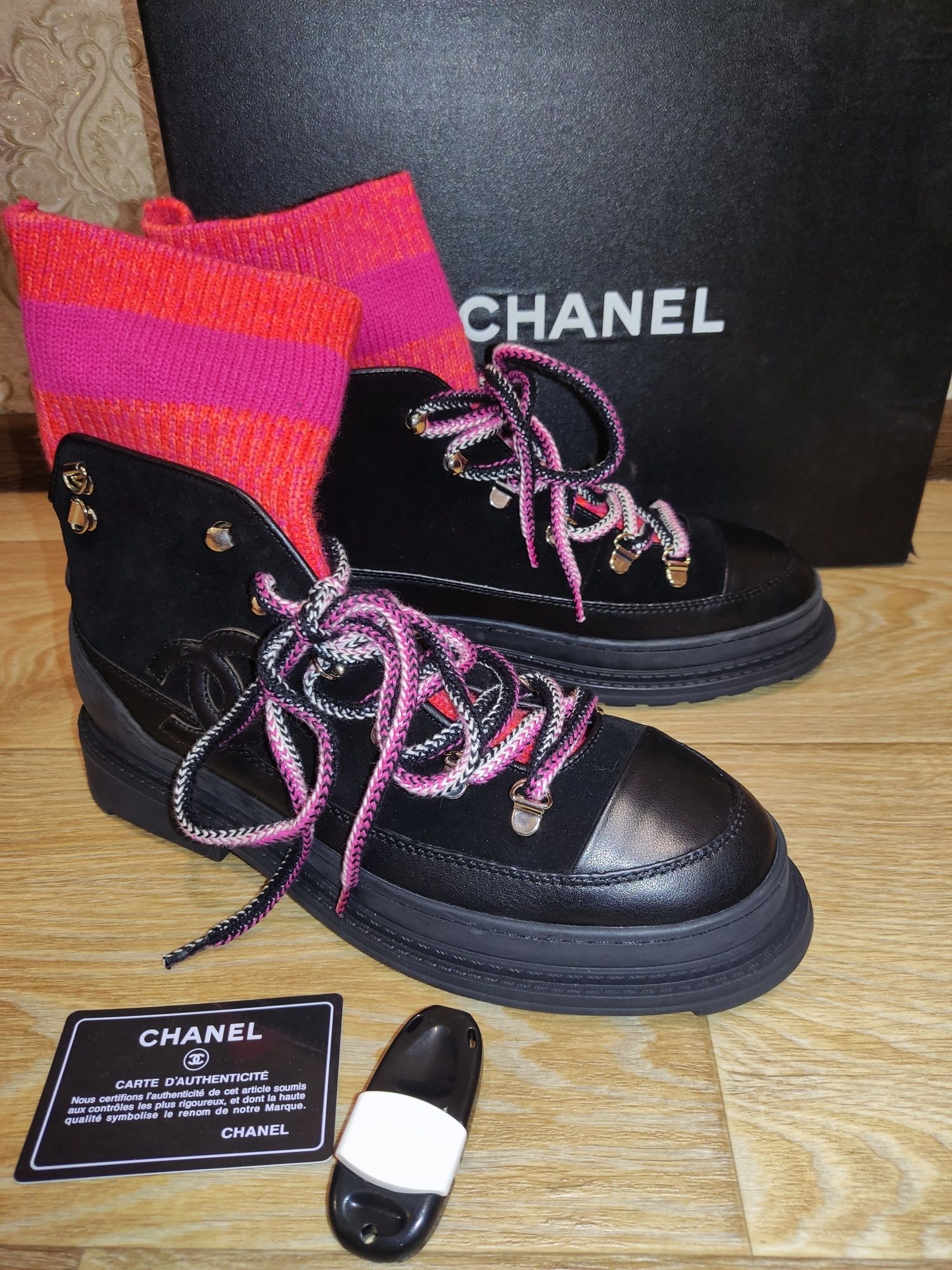 Chanel шанель ботинки  (25,5 см)