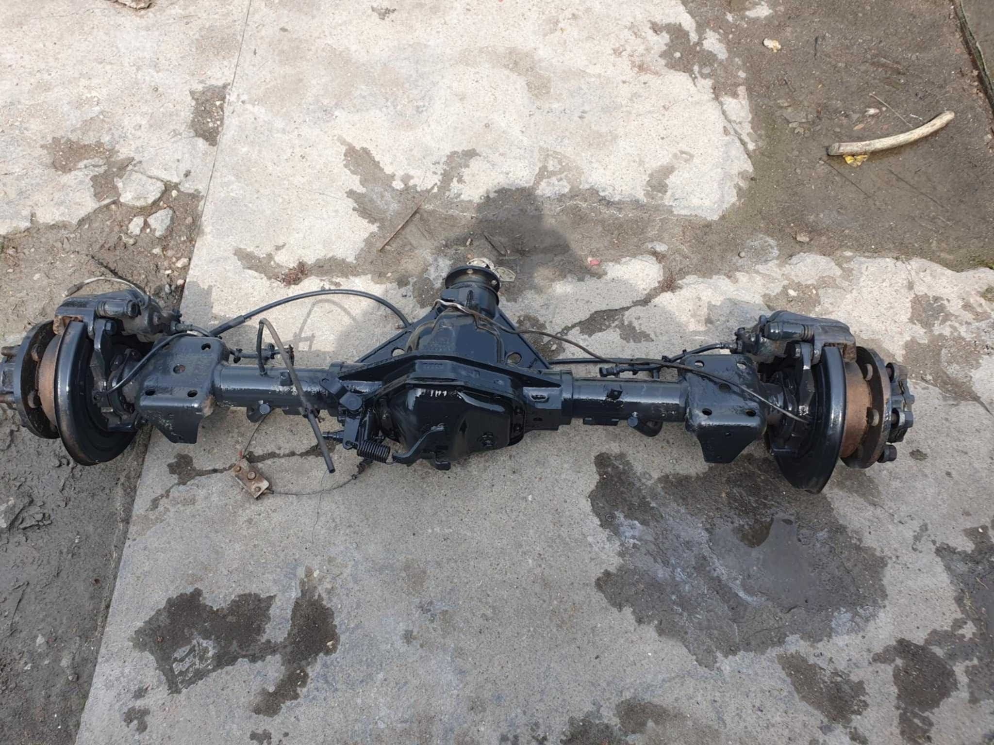 Tylny most Iveco Daily 50 z blokadą tylnego mostu przyłożenie 13/34