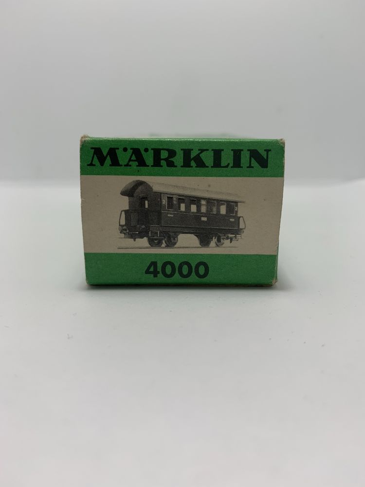 Carruagem Marklin 4000 escala H0 *