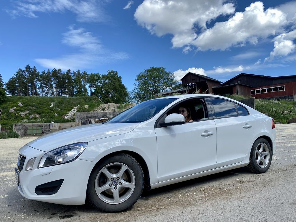 Volvo  s60  D2  2013