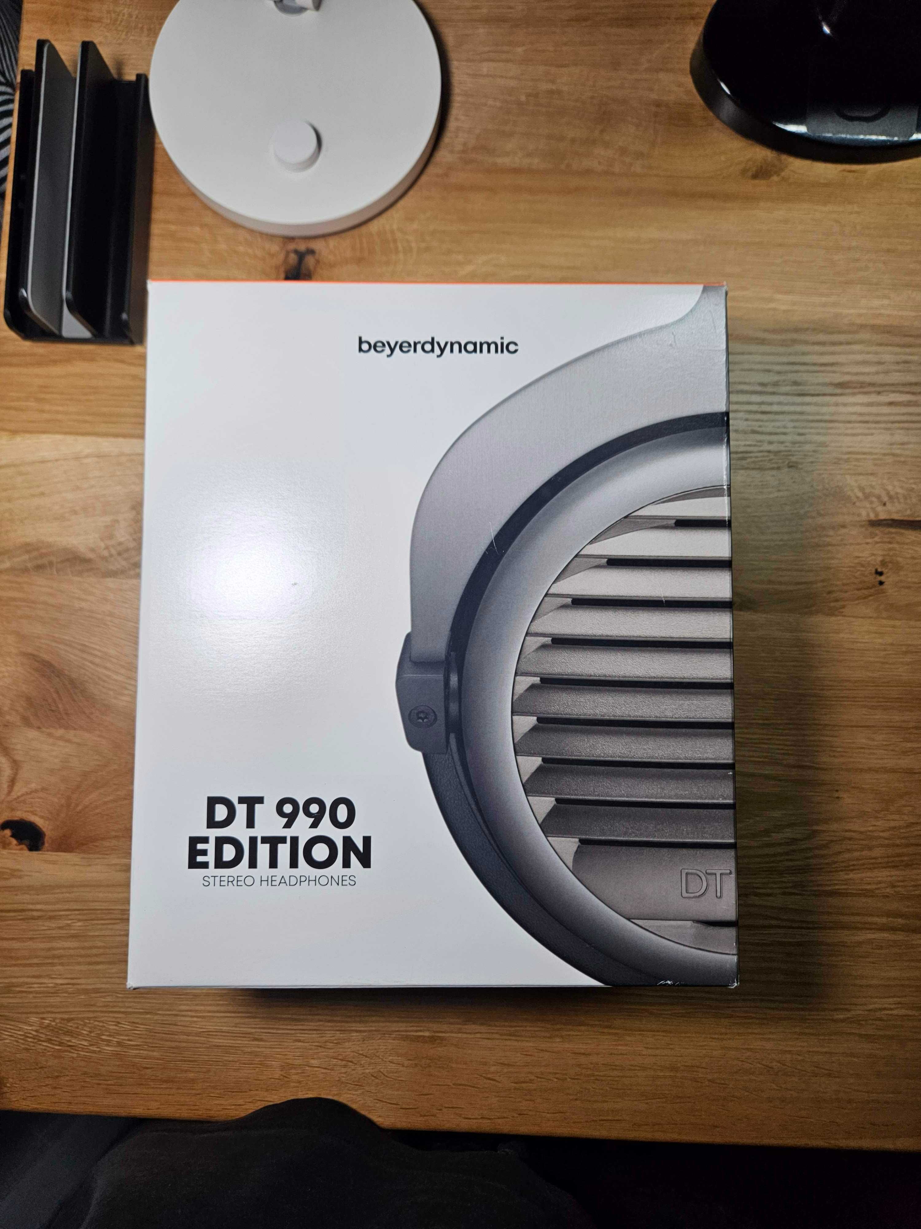 Pudełko po słuchawkach Beyerdynamic DT990 Edition 250Ohm