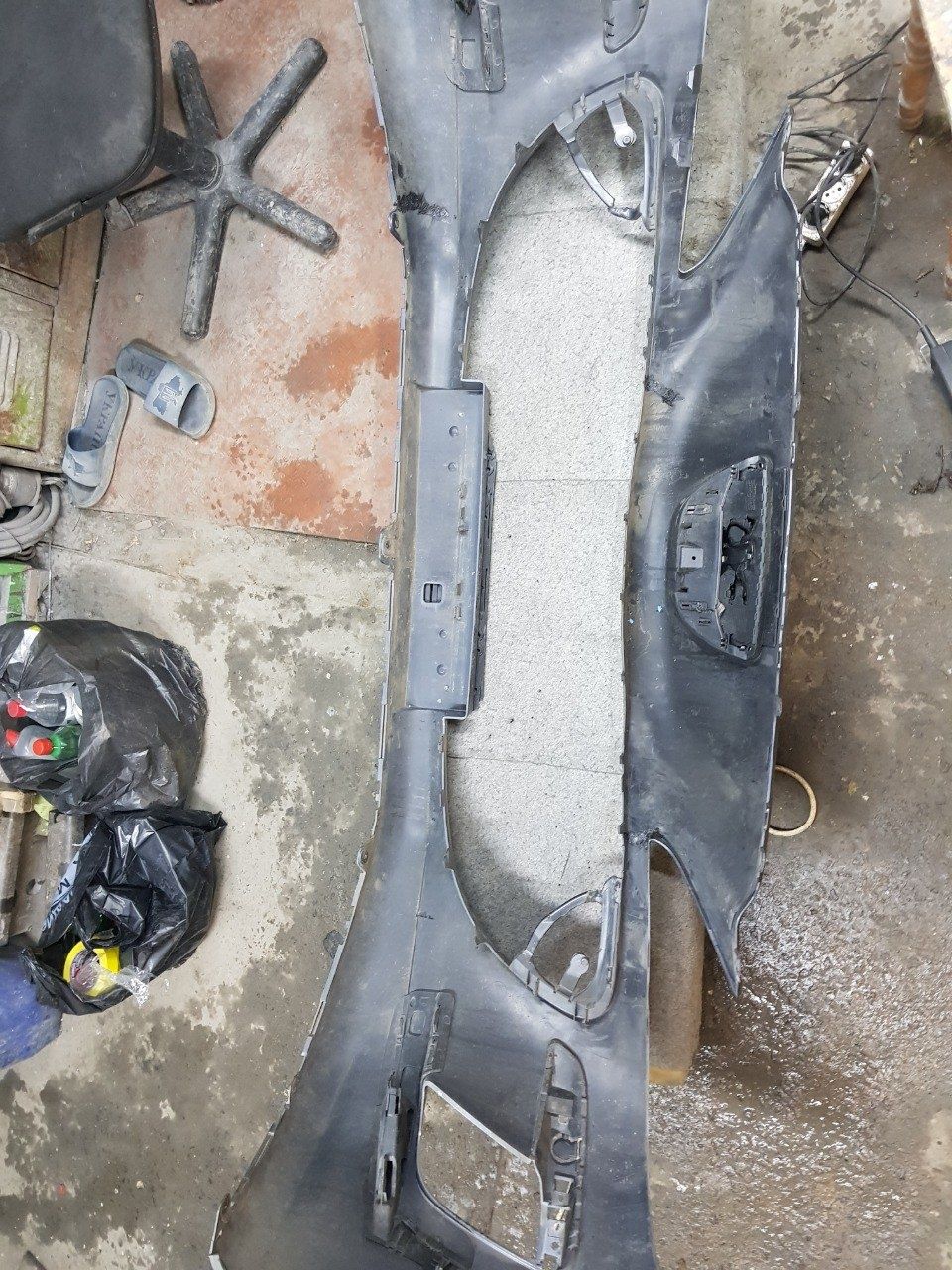 Передний бампер Peugeot 308 t7 2007-2011 OEM2