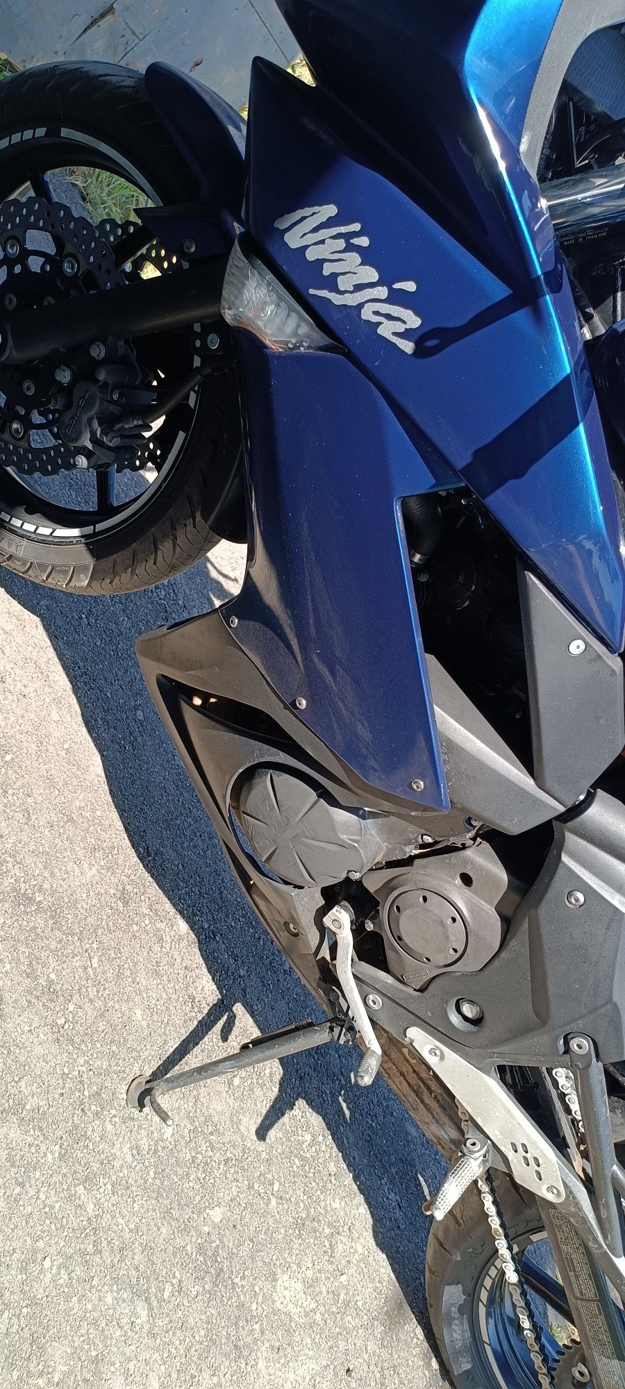Kawasaki "EX650R"