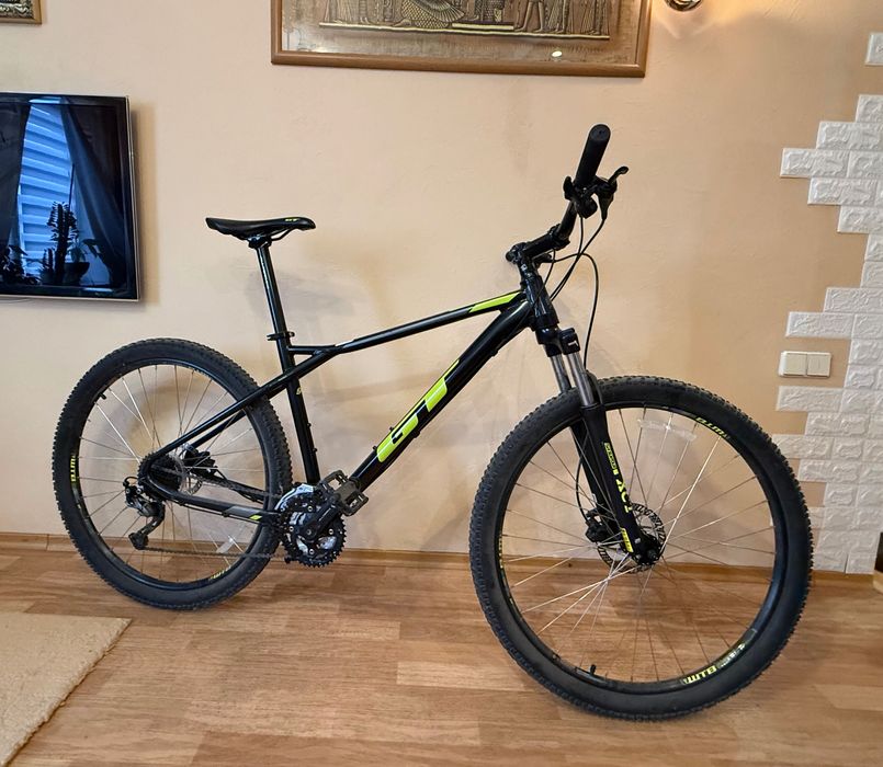 Велосипед гірський GT Avalanche Sport 29”