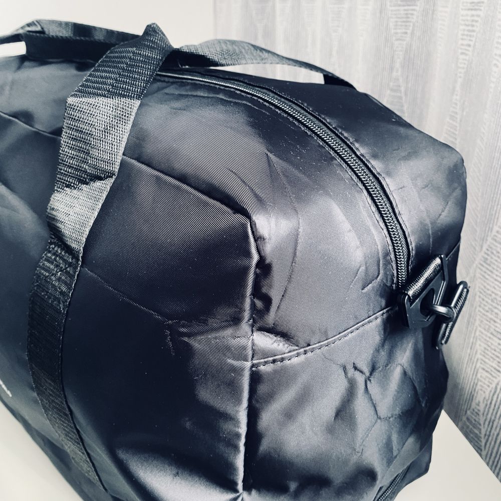 Дорожня сумка ручна поклажа для подорожей
