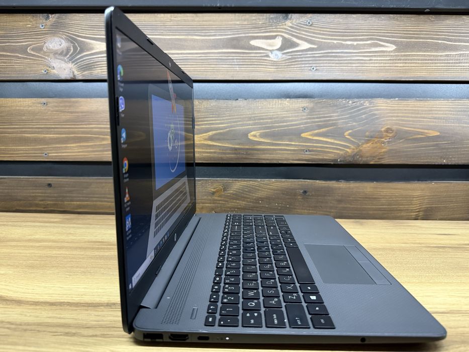 HP 255 G8 15,6” FHD IPS Ryzen5-5500u/16GB DDR4/256Gb M2/4%