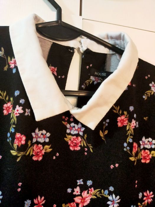 Sukienka 38 House z kołnierzykiem pensjonarka kwiatki