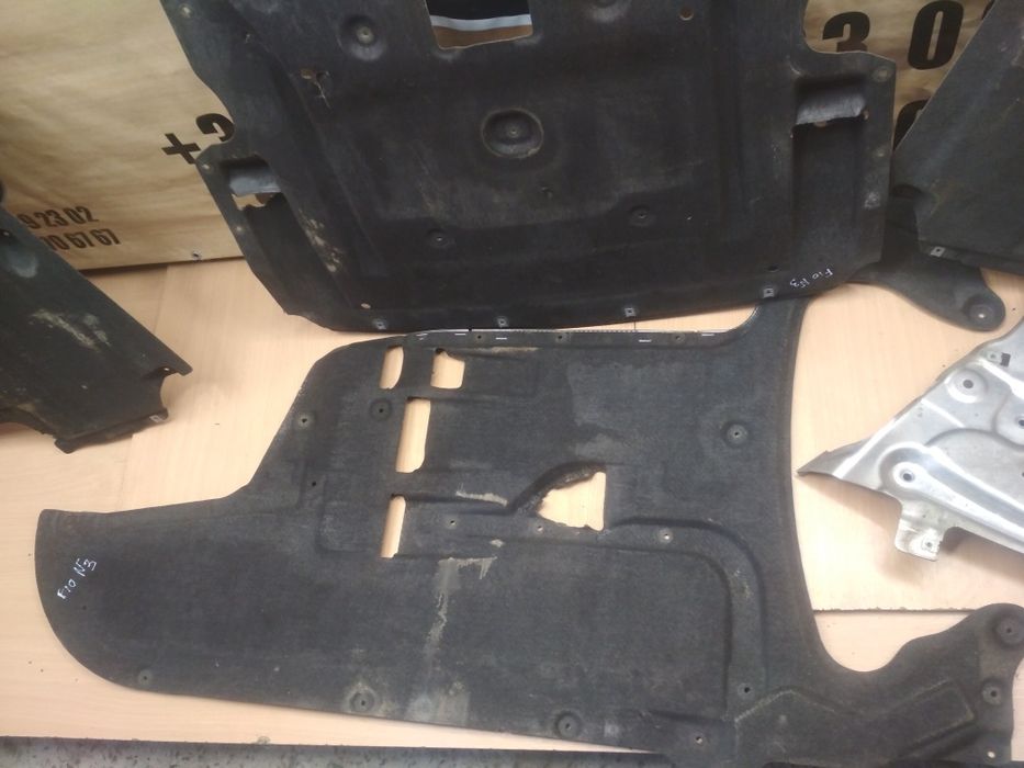 Защита днища BMW F30 захист двигуна БМВ Ф30 облицовка шрот