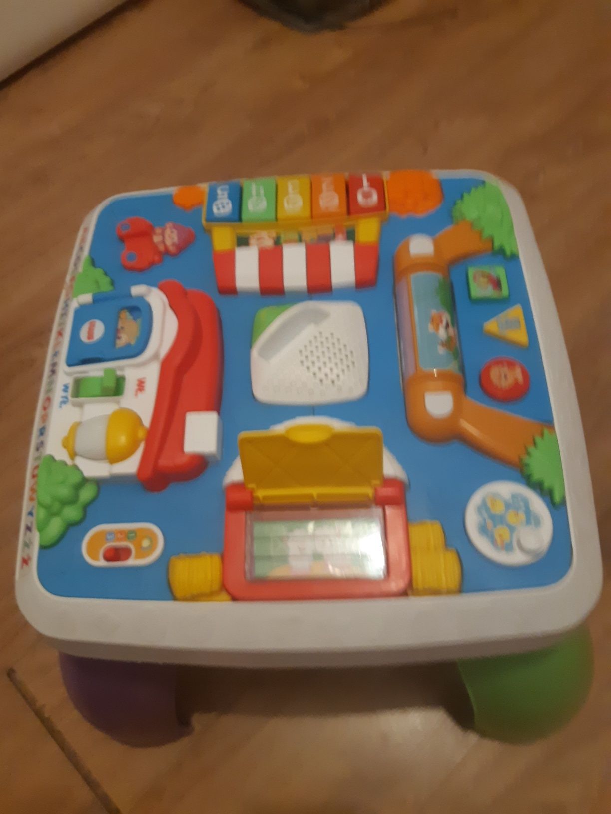 Fisher-Price Stolik  interaktywny 
Marka: Fisher-Price