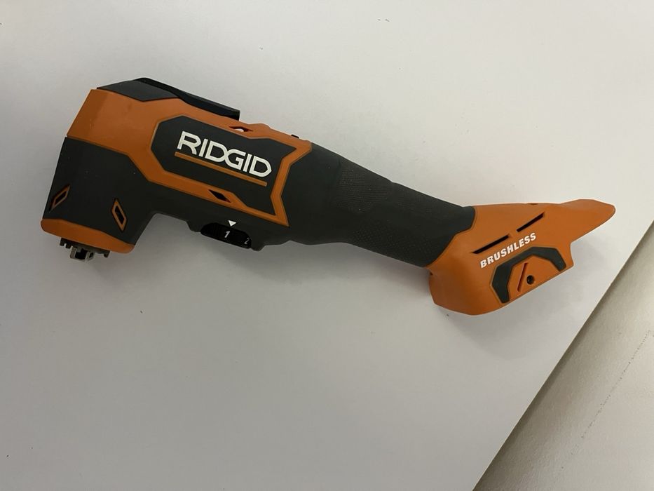 Шуруповерт реноватор батареї  Bosch Makita Ridgid USA