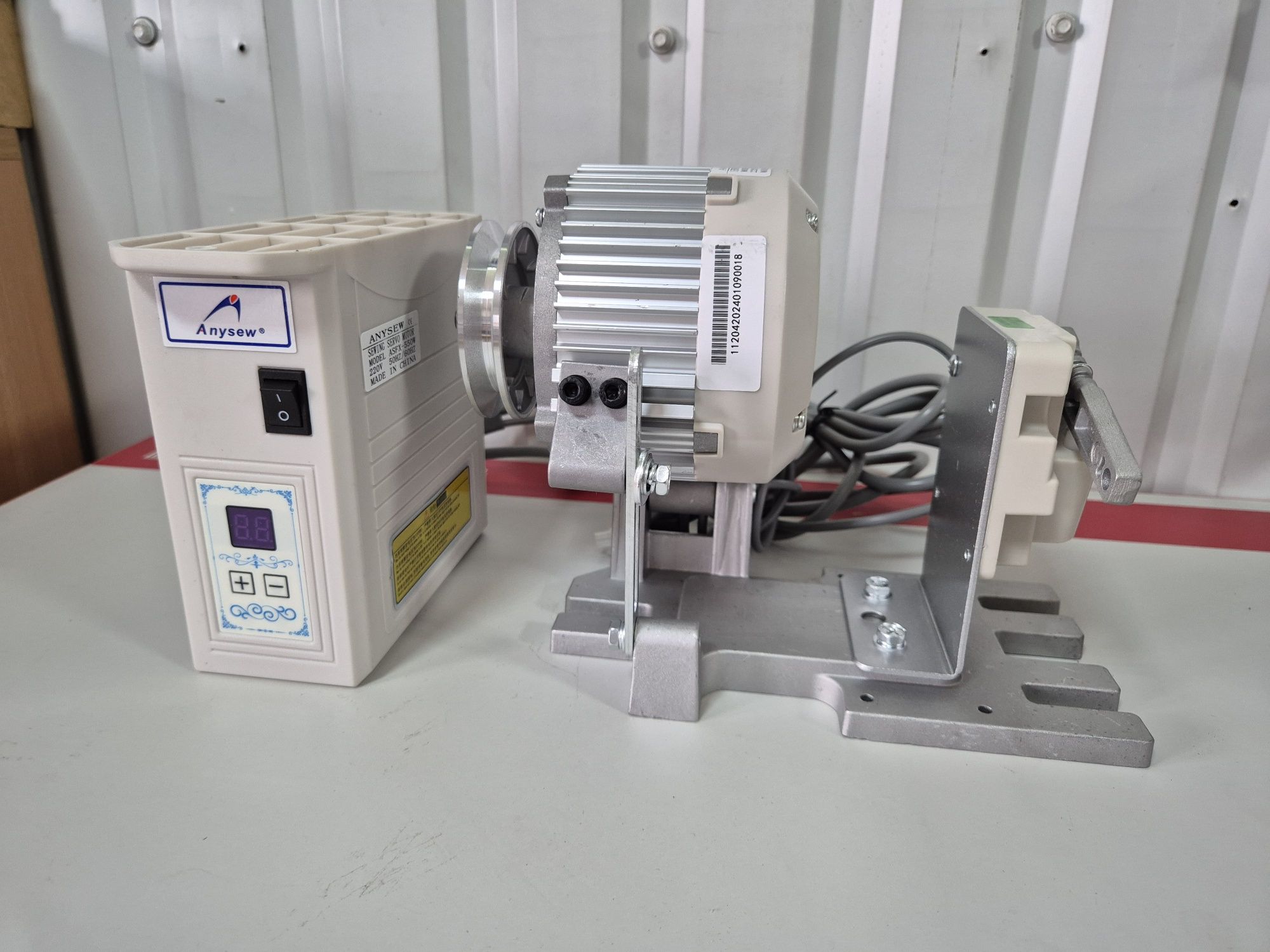 Серводвигун  550W,220V,Новий