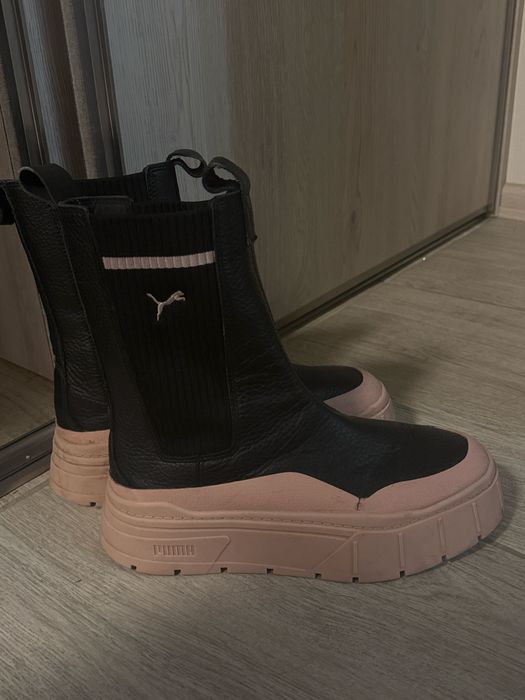 Продаю чоботи Puma
