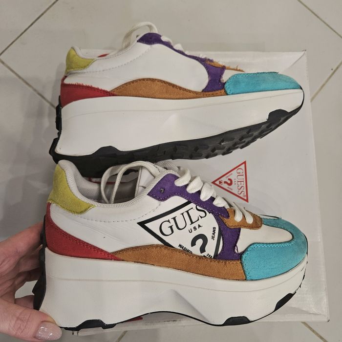 Кросівки Guess р.36