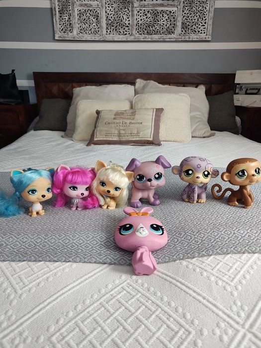 Zestaw trzech dużych pet shopow