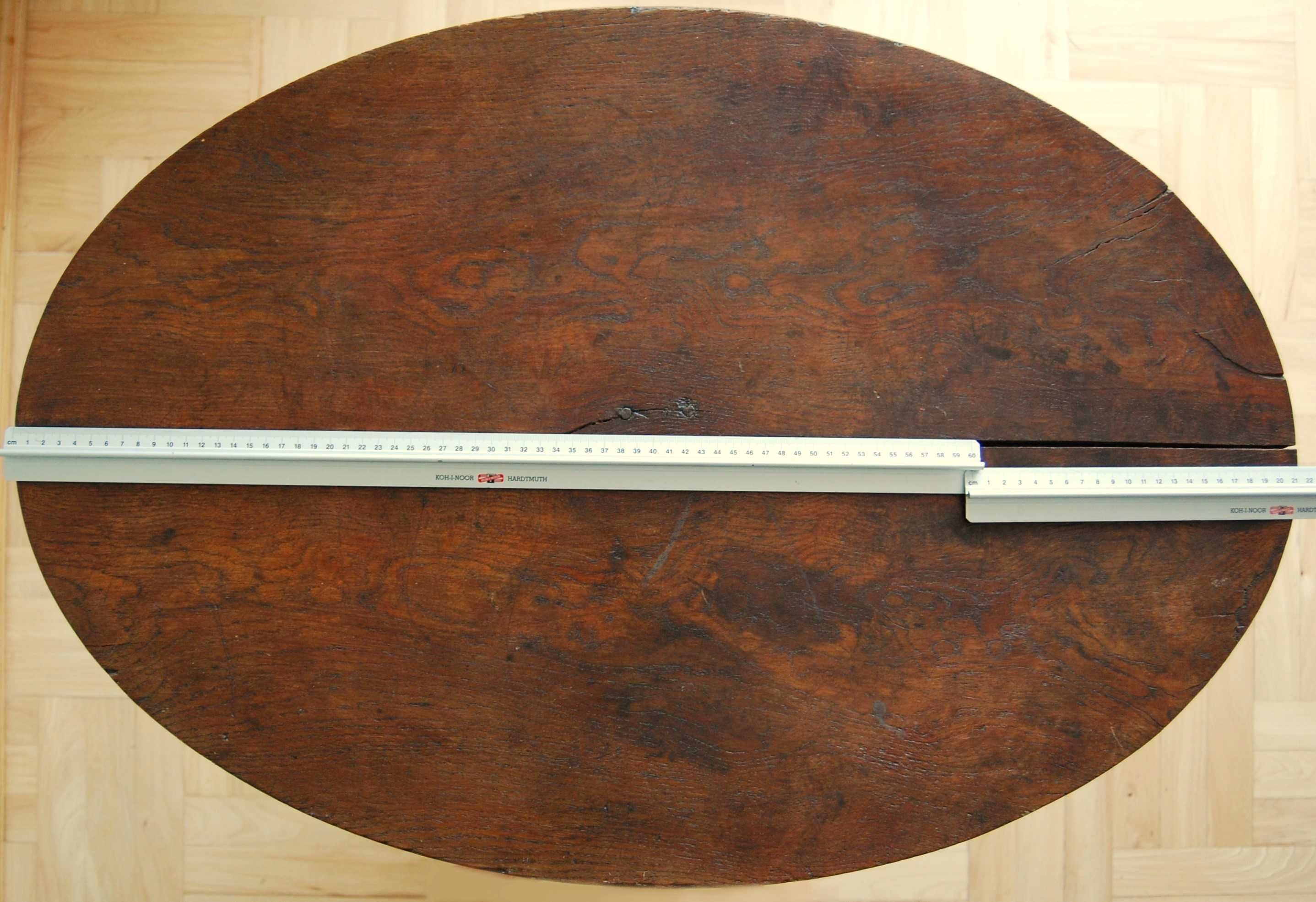 Przedwojenny stolik drewniany, kawowy, na jednej nodze, toczona noga