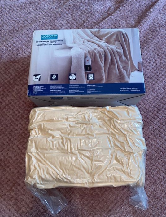 Koc elekteyczny nowy bezowo bialy 130x180cm