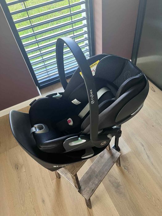 CYBEX CLOUD T PLUS i-Size fotelik samochodowy + baza T