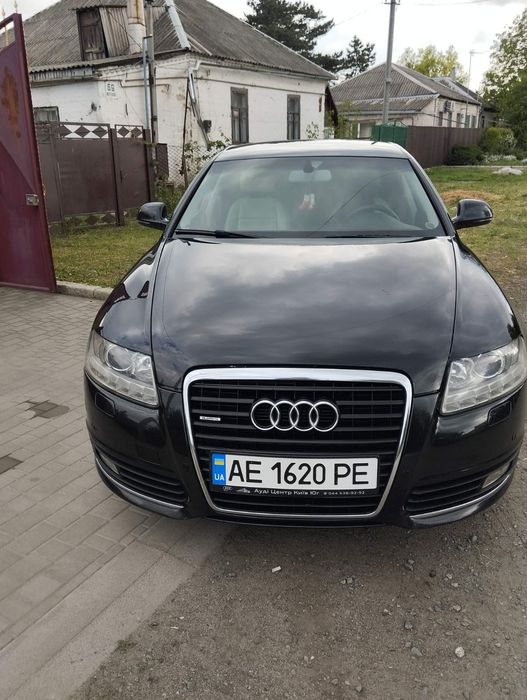 Автомобиль Ауди А6