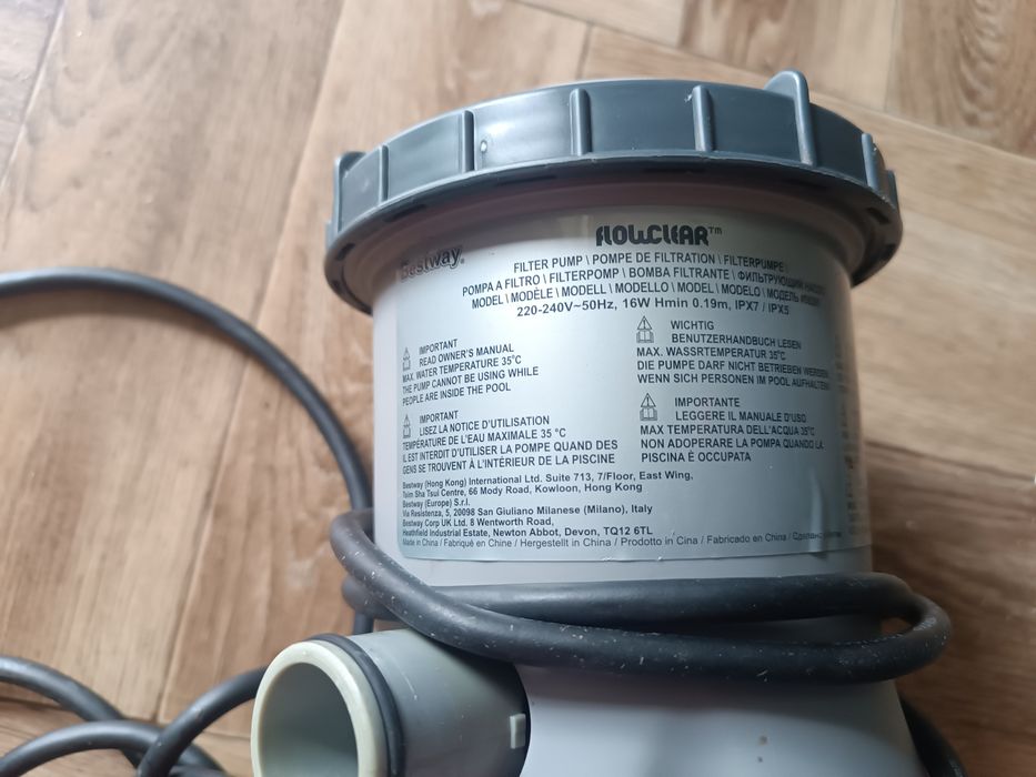 Pompa do basenu bestway 4000 l wody