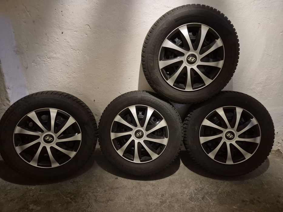 Opony zimowe z felgami