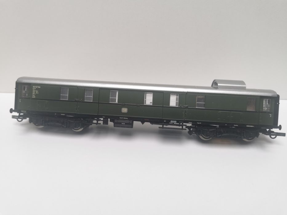 Wagon bagażowy Roco H0 zarząd DB