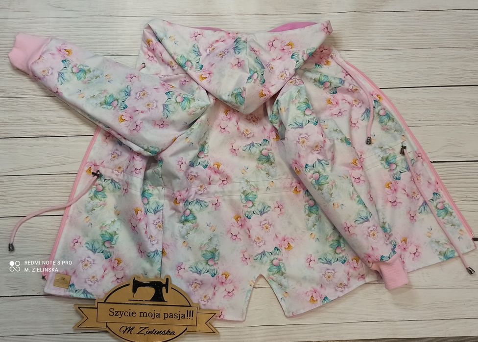 Kurtka parka w kwiaty