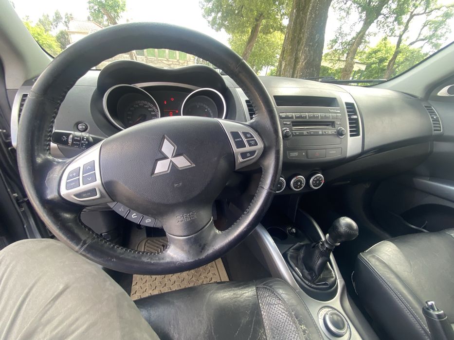 Mitsubishi Outlander 2.0. DI-D Intense 4WD 7-