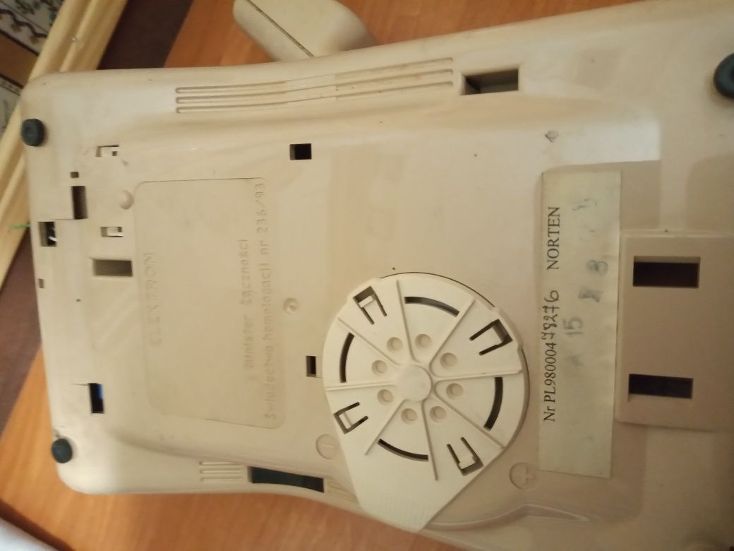 Aparat telefoniczny stacjonarny