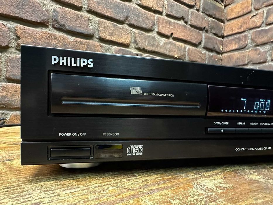Odtwarzacz CD Philips CD 692