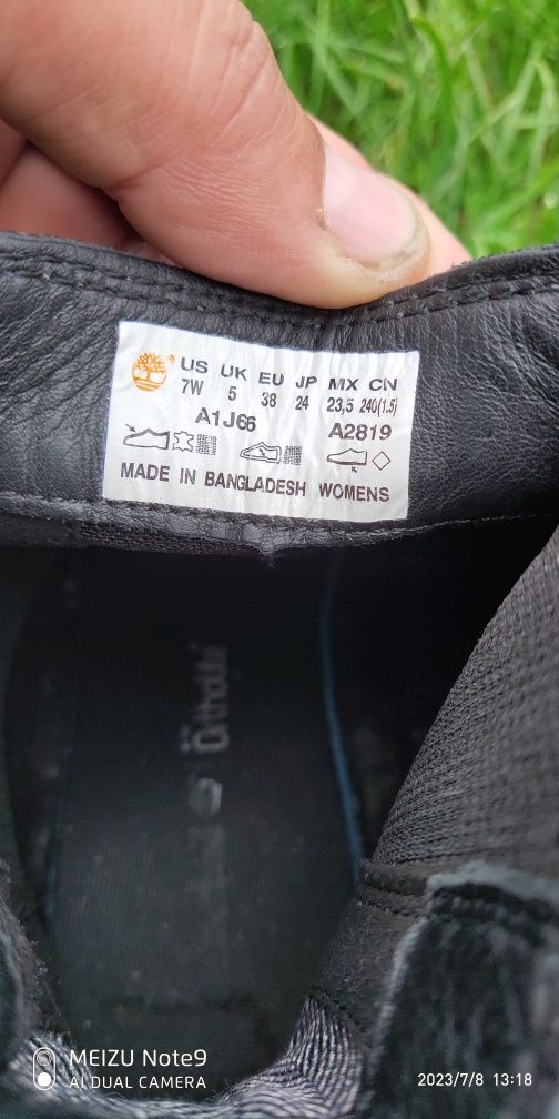 Timberland , жіночі челсі.38 розмір.