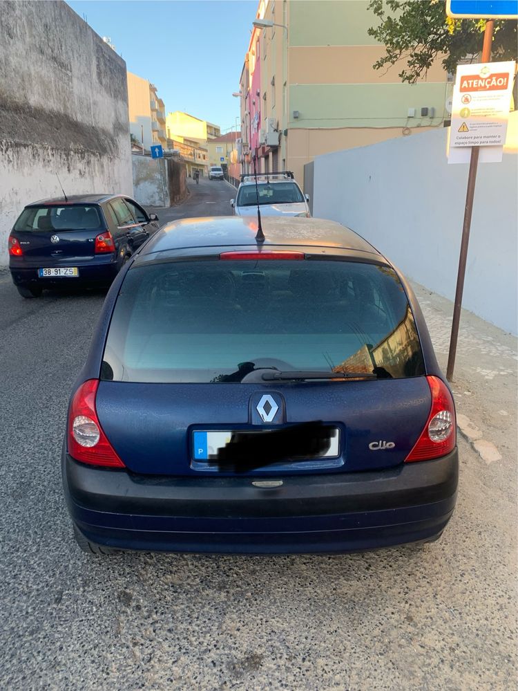 Renault Clio 2001