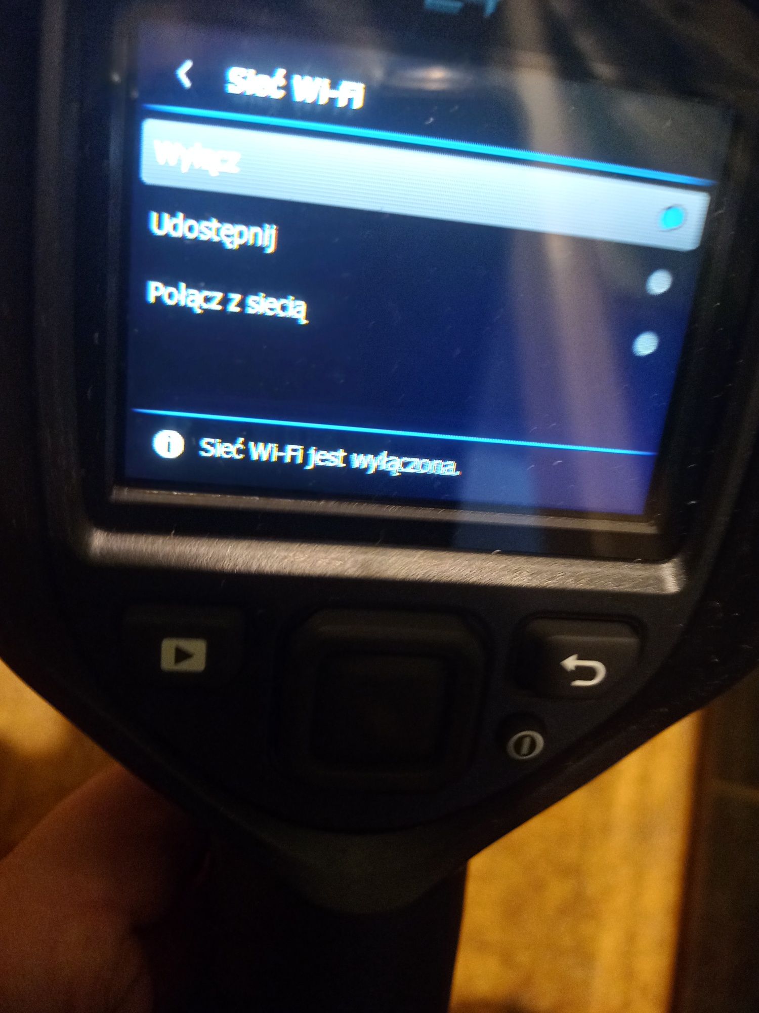 Kamera termowizyjna FLIR E4 z wifi