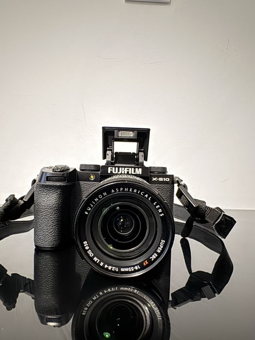 Fujifilm X-S10 com objetiva XF 18-55mm + extras