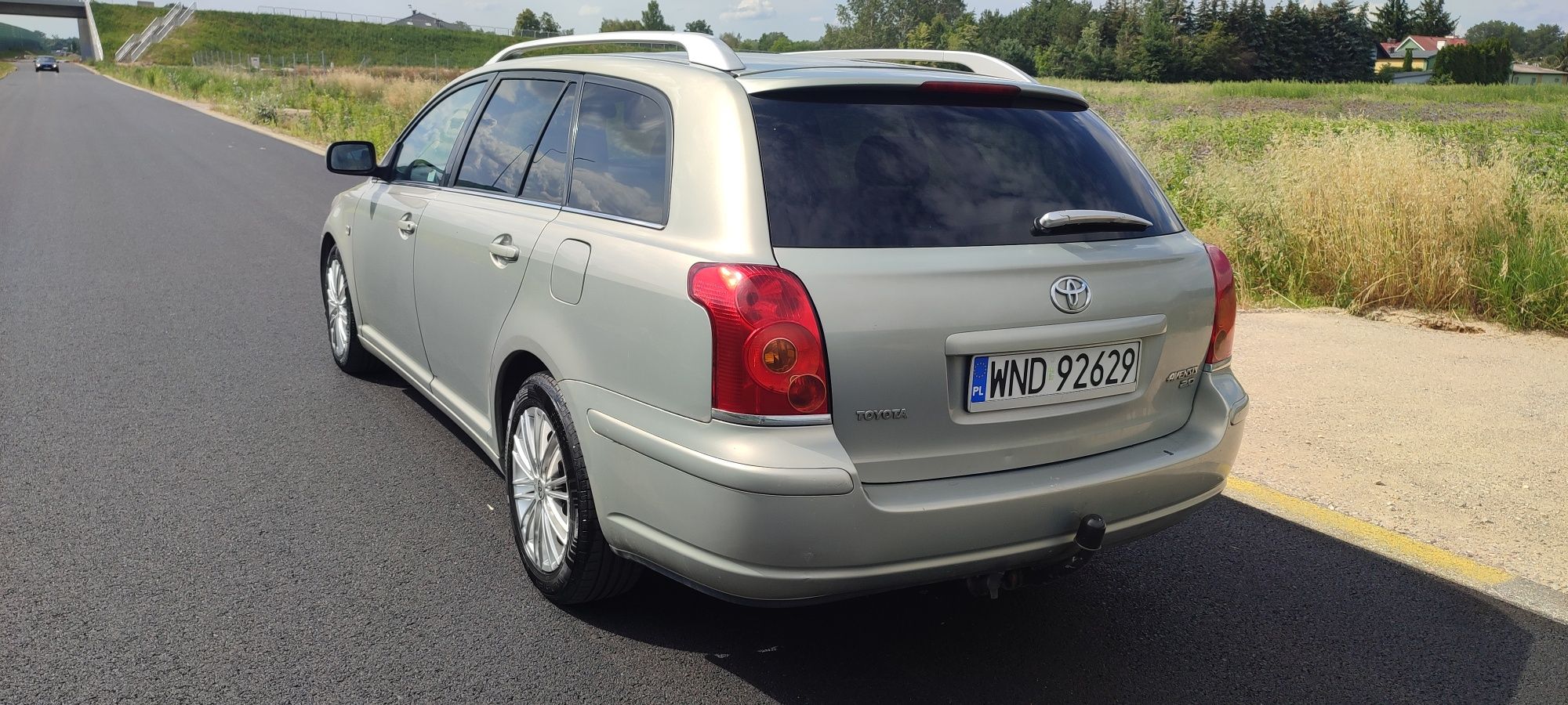 Toyota Avensis t25 2.0 benzyna + LPG  automat 2003r.