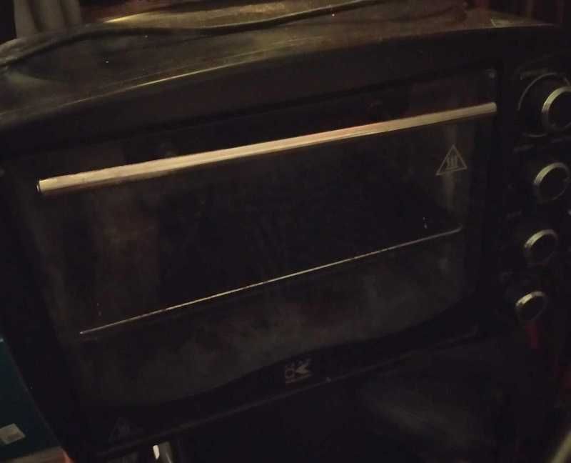 Kalorik Mini Piekarnik TY350BCL 1500 W metal/szkło, TKG OT 1013 BCRL