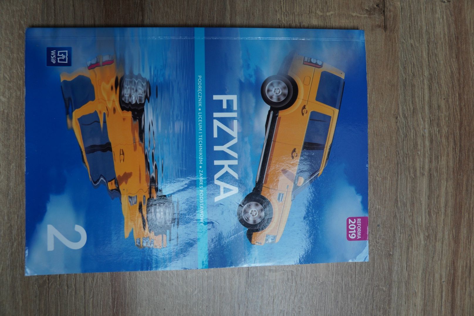 Fizyka 2 zakres podstawowy