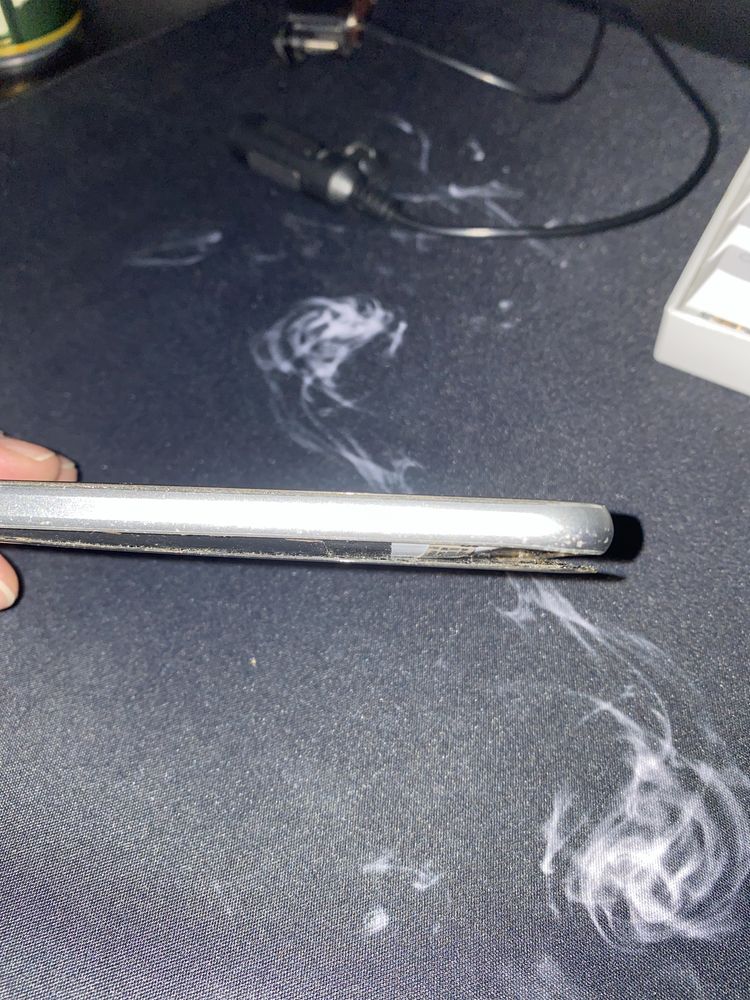 Telefon Samsung S6 uszkodzony